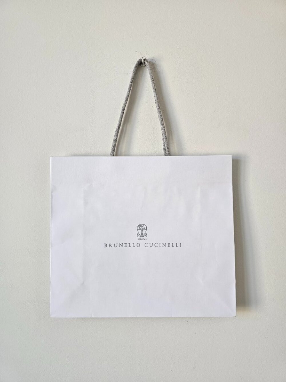 New BRUNELLO CUCINELLI White Paper Gift Shopping Bag 13.5"x11.75"x5.0"